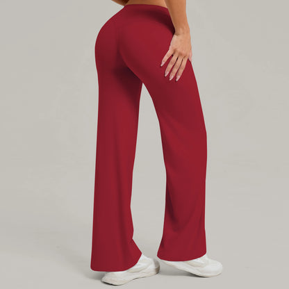 "Strait" sports pants with sweat-wicking properties.