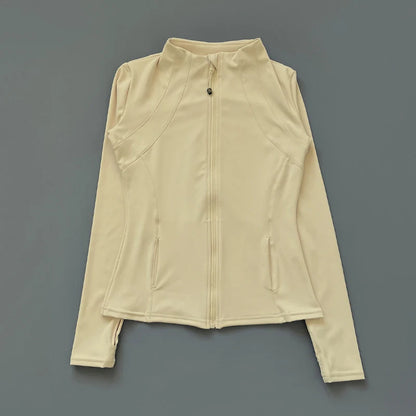 Long-sleeved sports sweatshirt - lightweight and flexible.