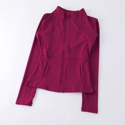 Long-sleeved sports sweatshirt - lightweight and flexible.