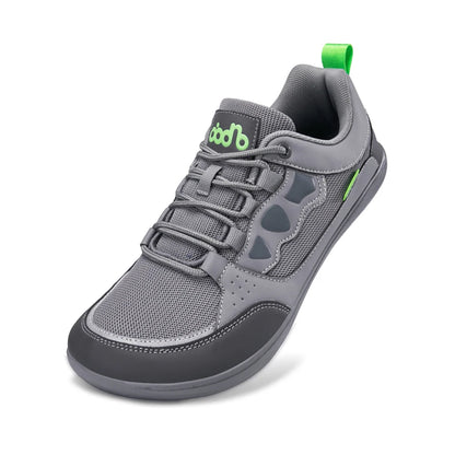 "Oyano" lightweight sneakers with a wide toe for natural comfort